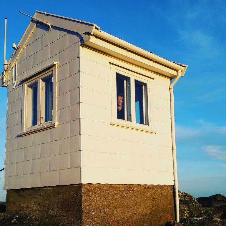 Utsira Overnatting - Fyrvokterboliger Exterior photo